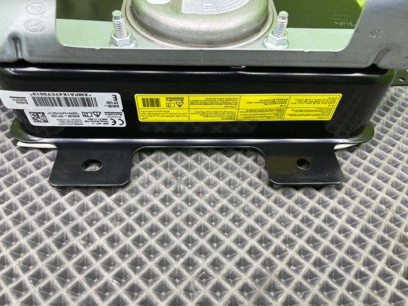 Подушка безопасности, 5800 рублей, Калининград