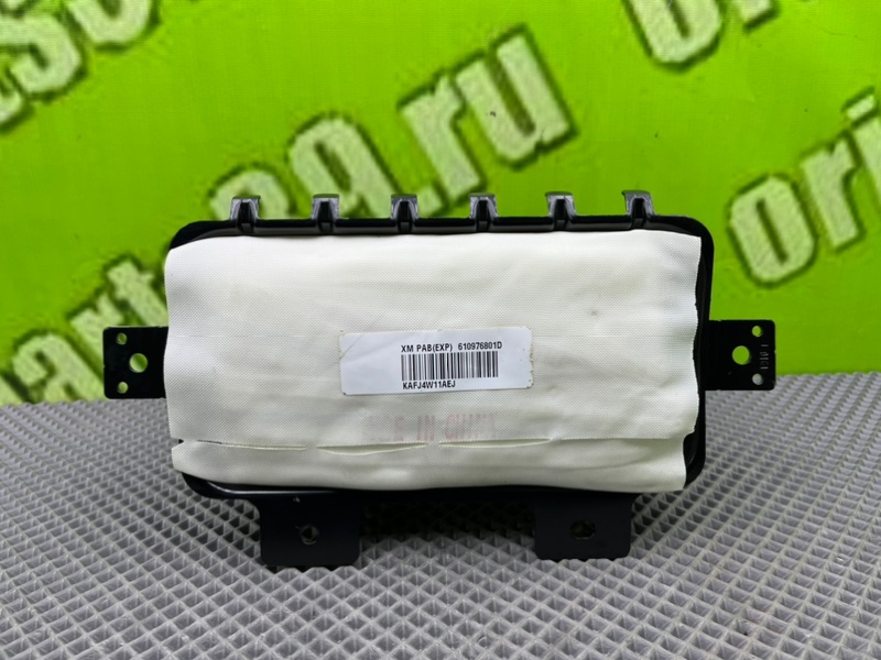 Подушка безопасности, 5800 рублей, Калининград