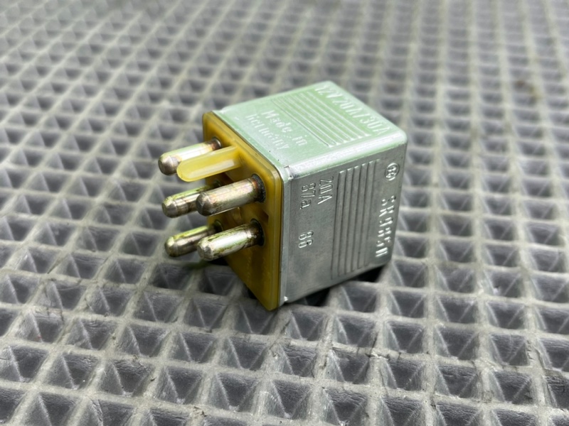 Реле, 700 рублей, Калининград