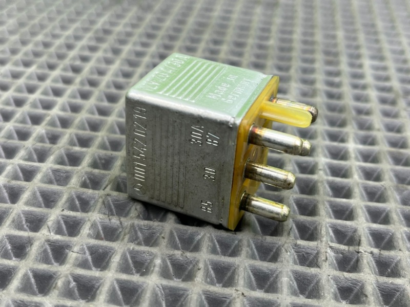 Реле, 700 рублей, Калининград