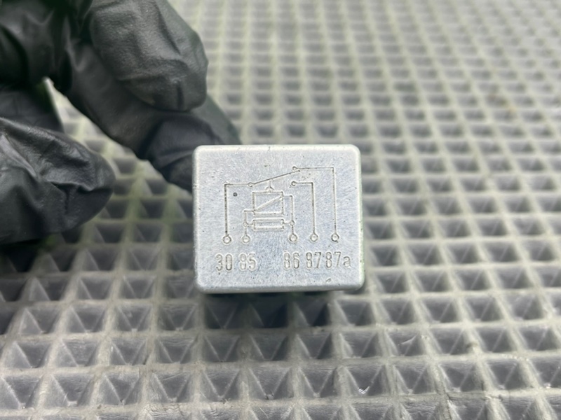 Реле, 600 рублей, Калининград