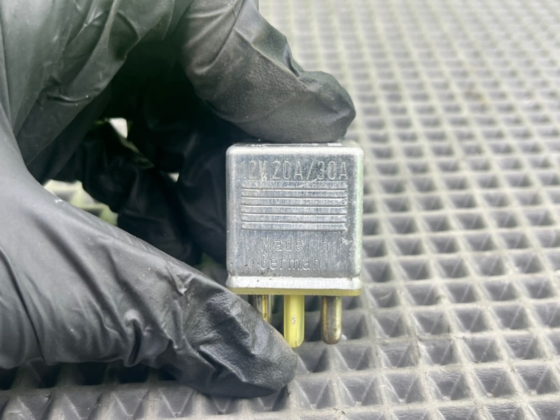 Реле, 600 рублей, Калининград