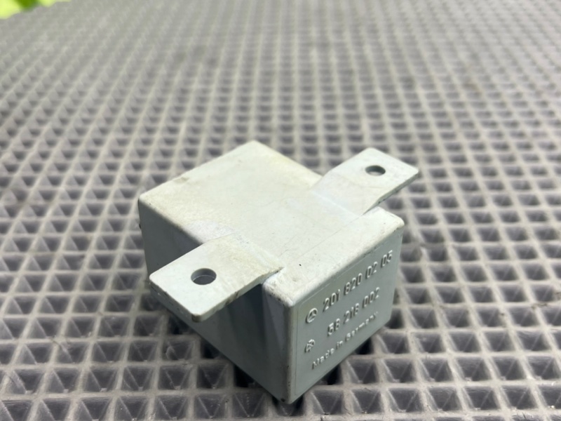 Реле поворотов, 1000 рублей, Калининград