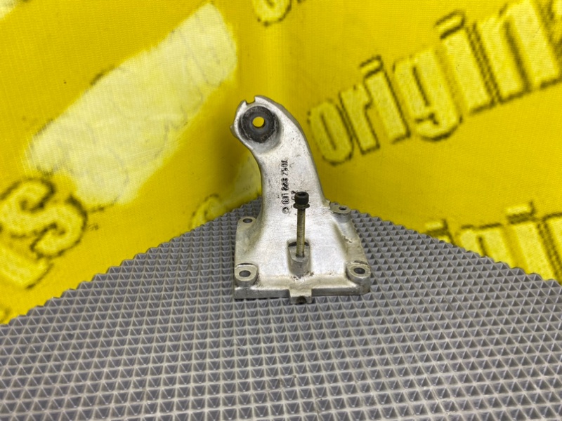 Кронштейн двигателя, 1100 рублей, Калининград