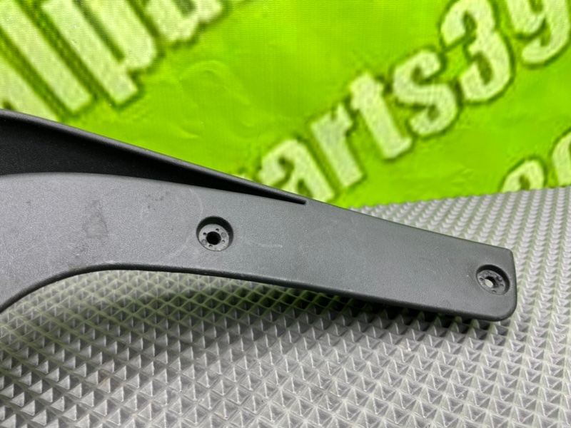 Брызговик, 1500 рублей, Калининград