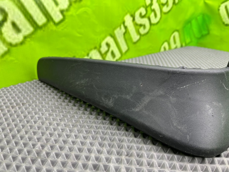 Брызговик, 1100 рублей, Калининград