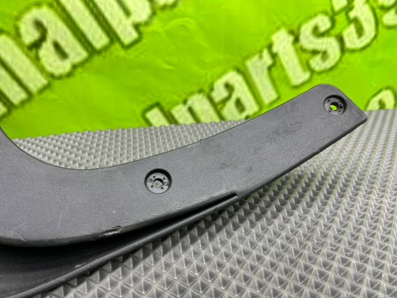 Брызговик, 1100 рублей, Калининград