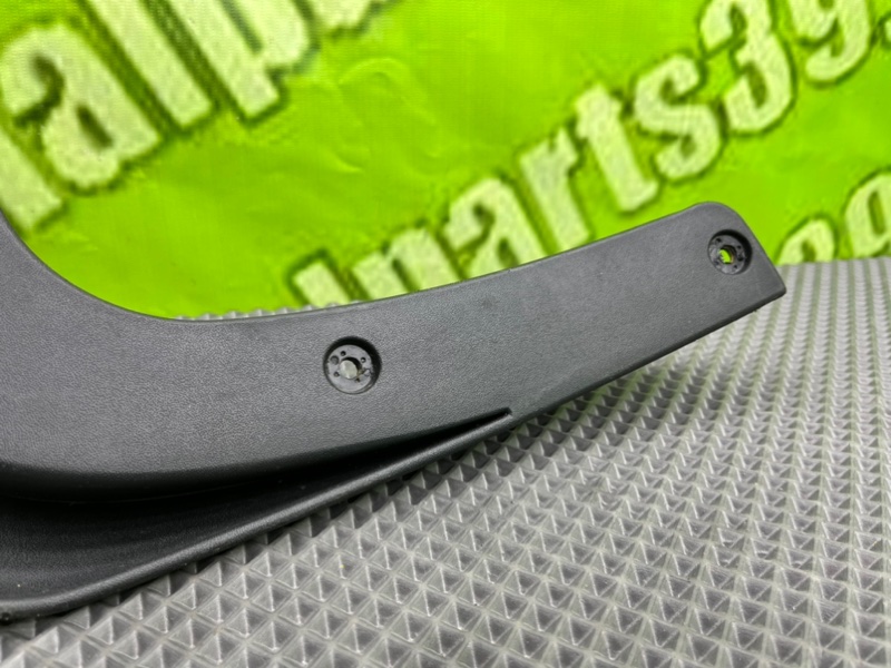 Брызговик, 1100 рублей, Калининград