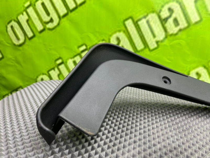 Брызговик, 1500 рублей, Калининград