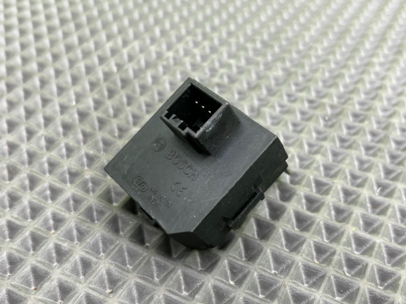 Блок, 1200 рублей, Калининград