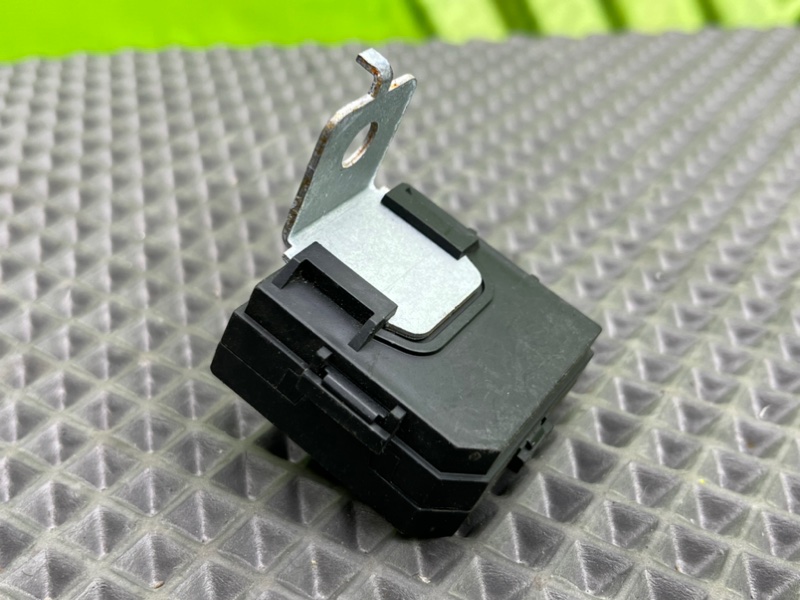 Блок, 1200 рублей, Калининград