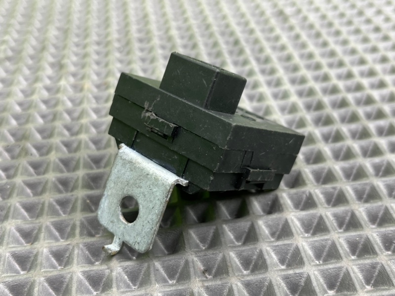 Блок, 1600 рублей, Калининград