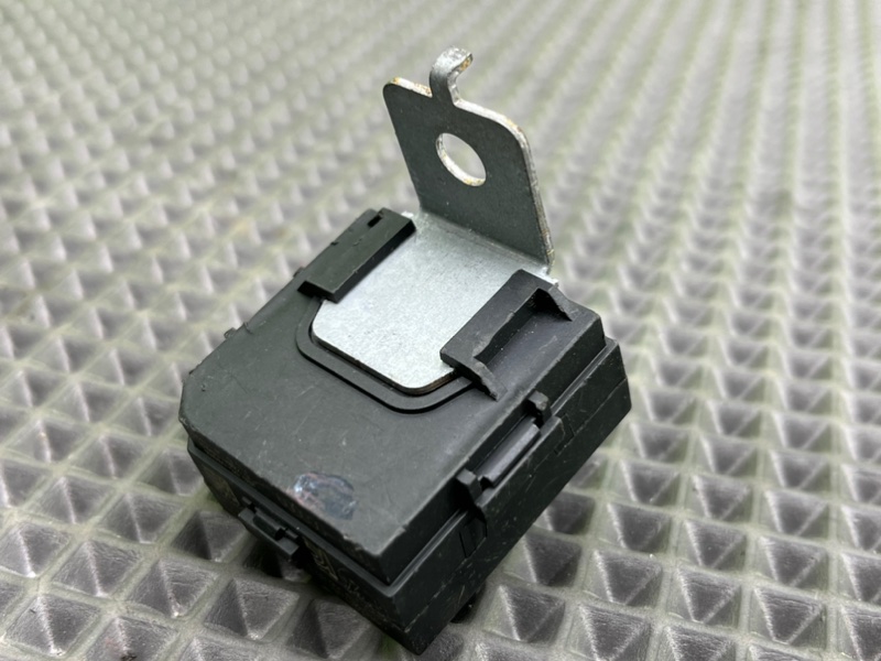 Блок, 1600 рублей, Калининград