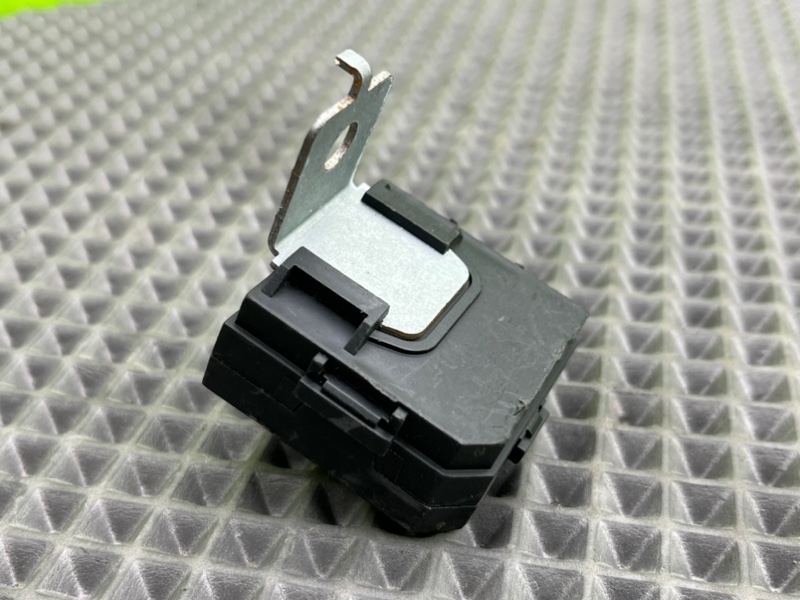 Блок, 1200 рублей, Калининград