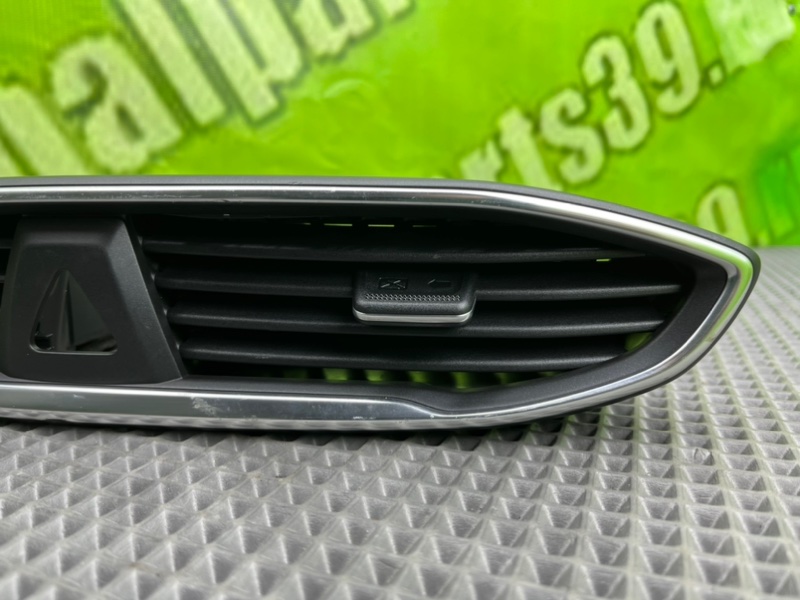 Дефлектор воздушный, 3200 рублей, Калининград