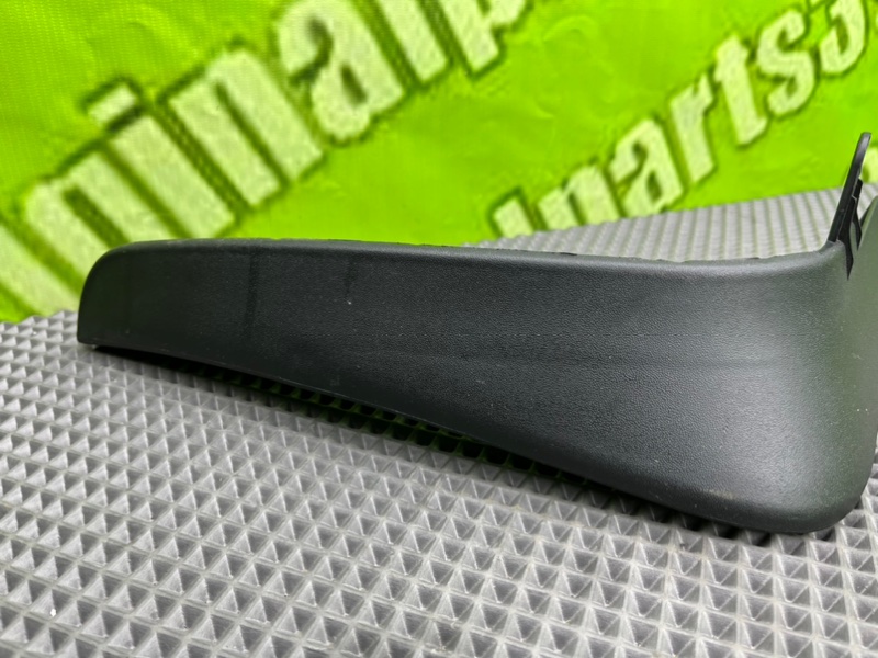 Брызговик, 1100 рублей, Калининград