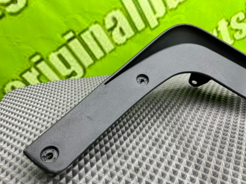 Брызговик, 1100 рублей, Калининград