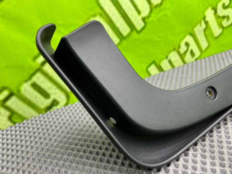 Брызговик, 1100 рублей, Калининград