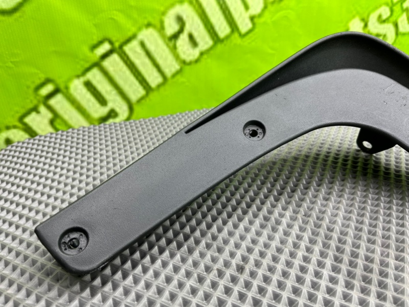 Брызговик, 1100 рублей, Калининград