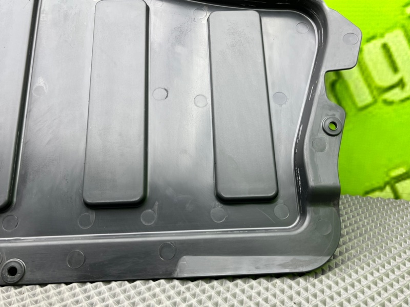 Накладка крыла, 1100 рублей, Калининград