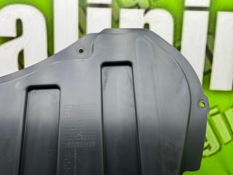 Накладка крыла, 1100 рублей, Калининград