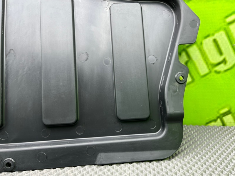 Накладка крыла, 1200 рублей, Калининград