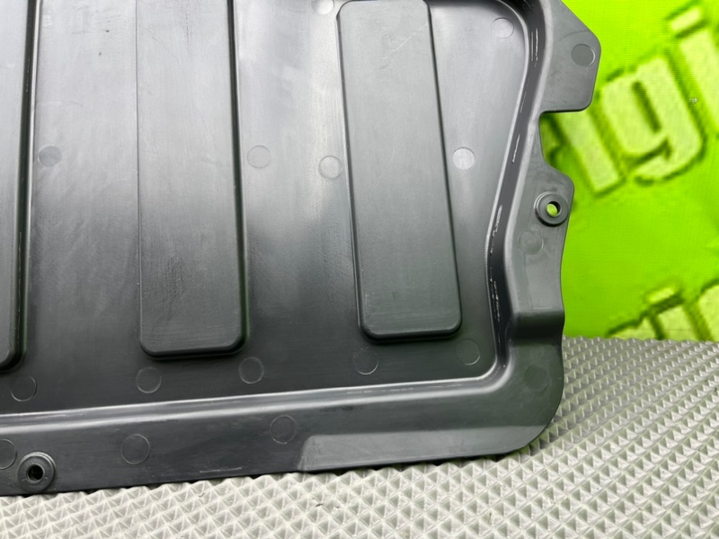 Накладка крыла, 1100 рублей, Калининград