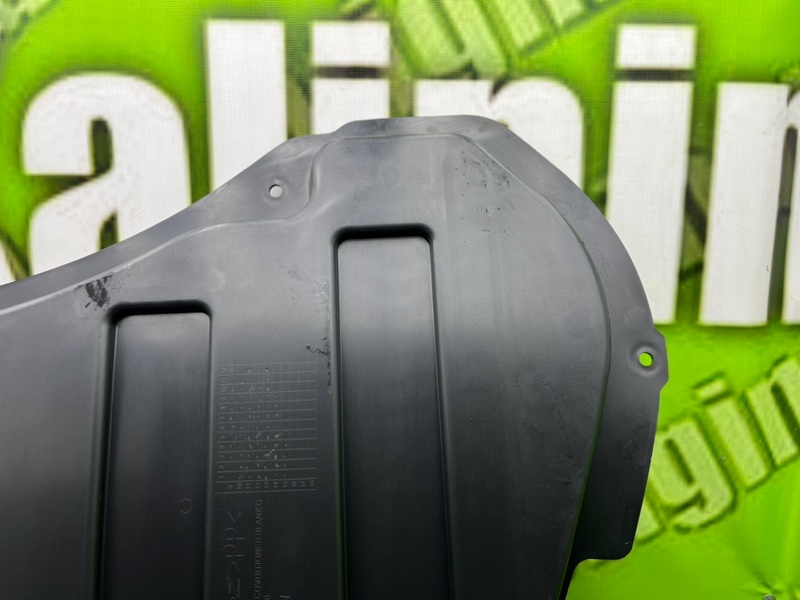 Накладка крыла, 1100 рублей, Калининград