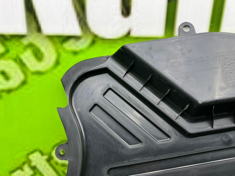 Накладка багажника, 1200 рублей, Калининград