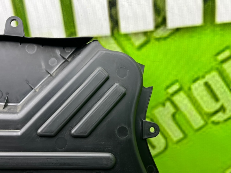 Накладка багажника, 1000 рублей, Калининград