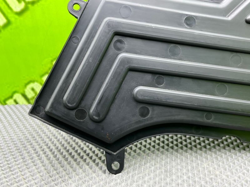 Накладка багажника, 1000 рублей, Калининград