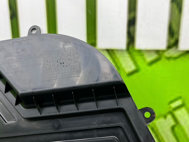 Накладка багажника, 1200 рублей, Калининград