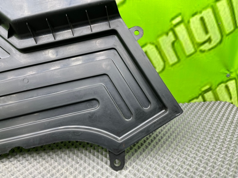 Накладка багажника, 1000 рублей, Калининград