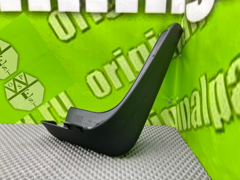 Брызговик, 1200 рублей, Калининград