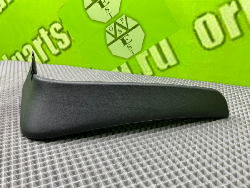 Брызговик, 1500 рублей, Калининград