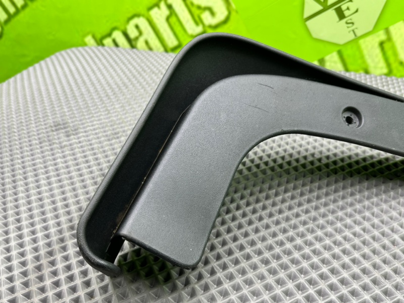 Брызговик, 1500 рублей, Калининград