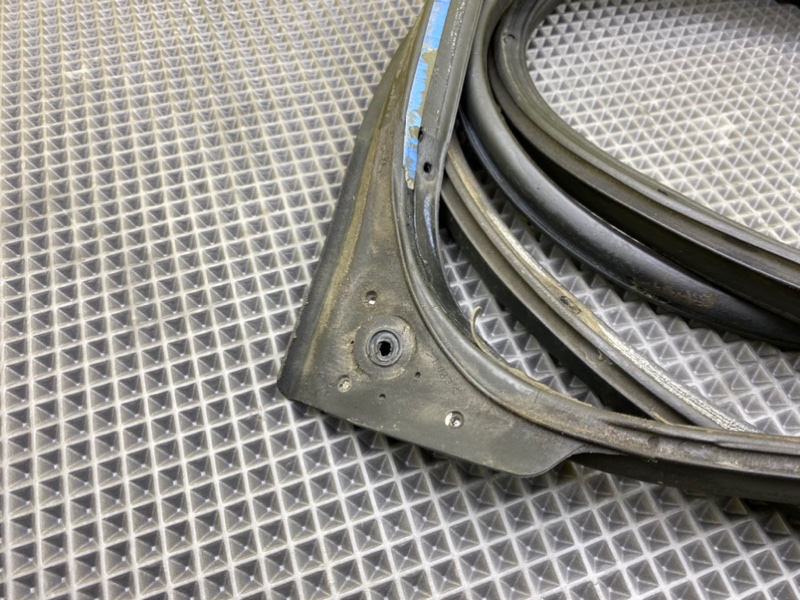 Резинка двери, 1100 рублей, Калининград