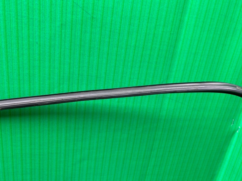 Молдинг лобового стекла, 2000 рублей, Калининград