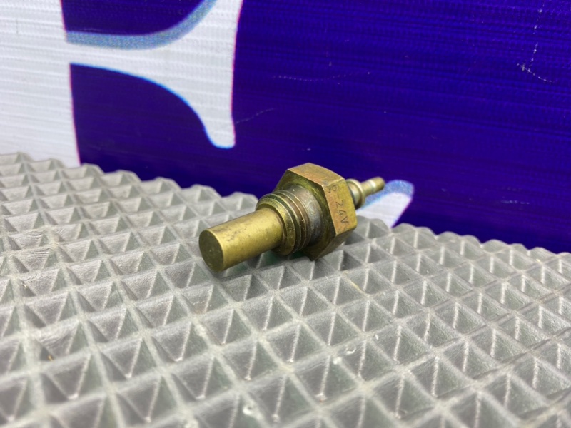 Датчик температуры охлаждающей жидкости, 1200 рублей, Калининград