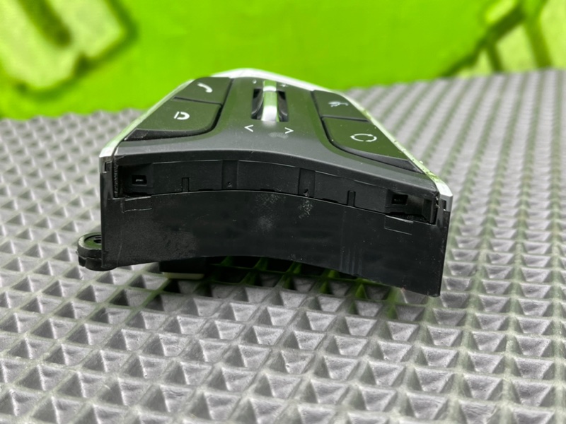 Кнопки руля, 3900 рублей, Калининград