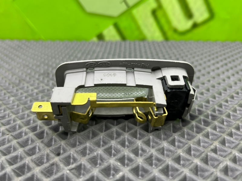 Плафон подсветки салона, 1100 рублей, Калининград