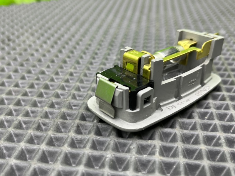 Плафон подсветки салона, 1000 рублей, Калининград