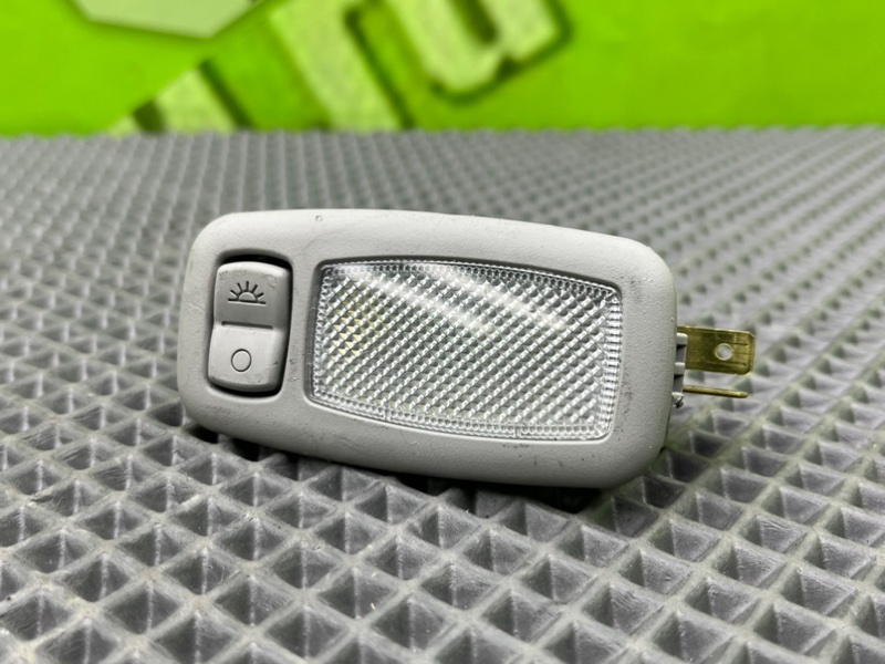 Плафон подсветки салона, 1000 рублей, Калининград