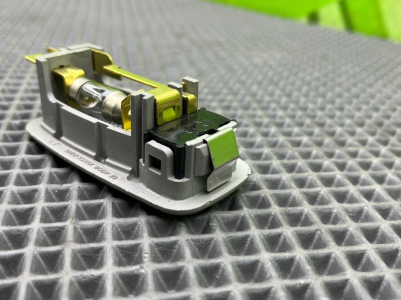 Плафон подсветки салона, 1000 рублей, Калининград