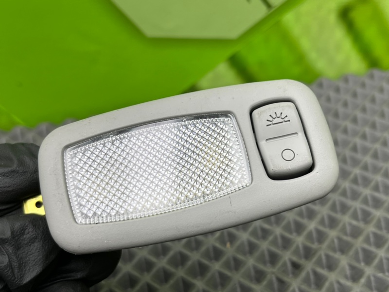 Плафон подсветки салона, 1000 рублей, Калининград