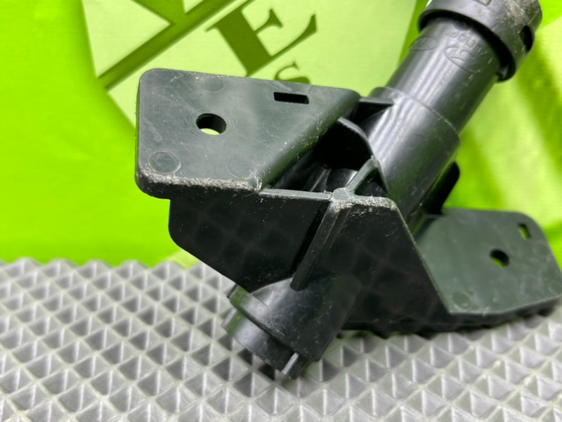 Фароочиститель правый, 3100 рублей, Тверь