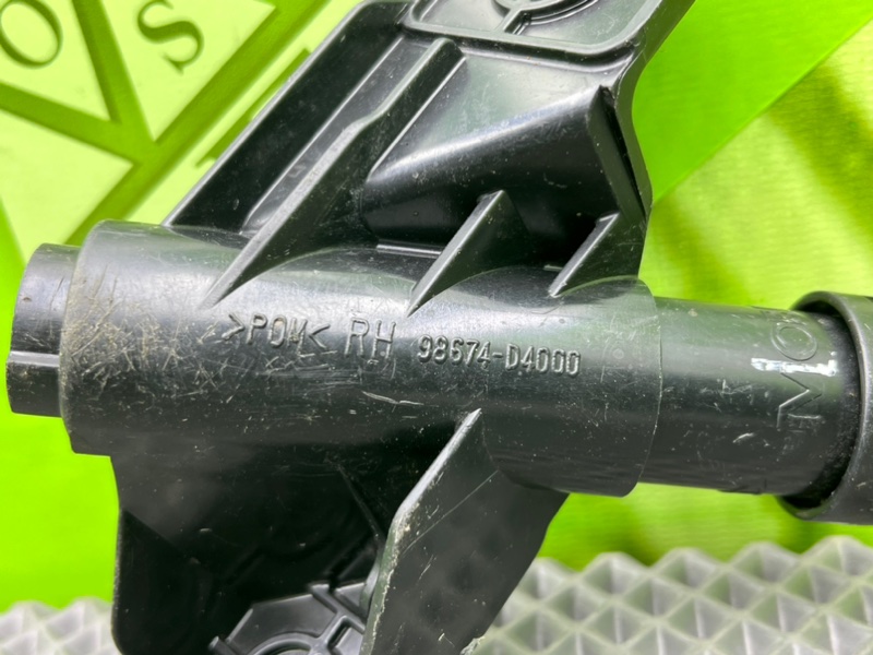 Фароочиститель правый, 3100 рублей, Тверь