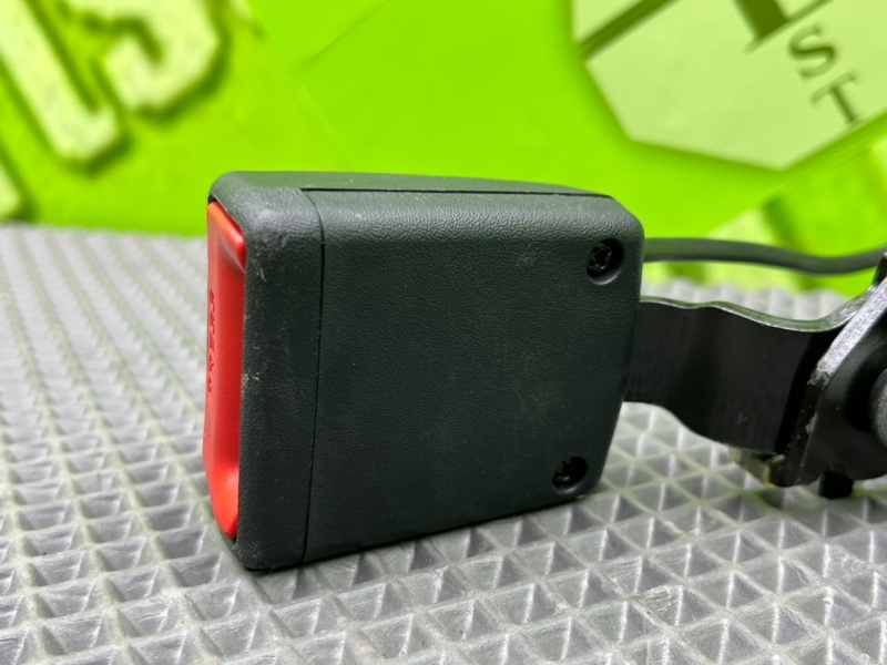 Замок ремня безопасности, 800 рублей, Калининград