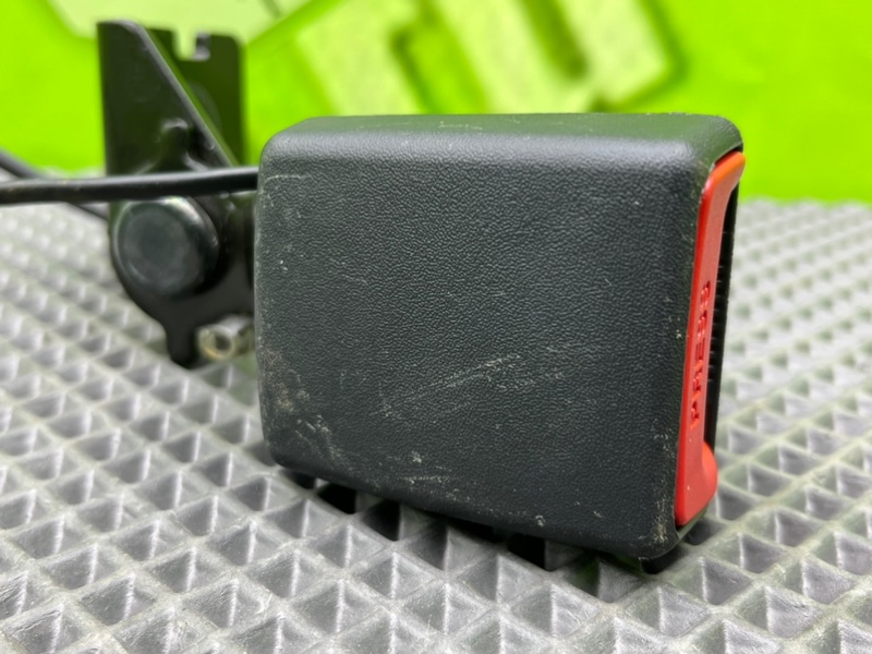 Замок ремня безопасности, 800 рублей, Калининград