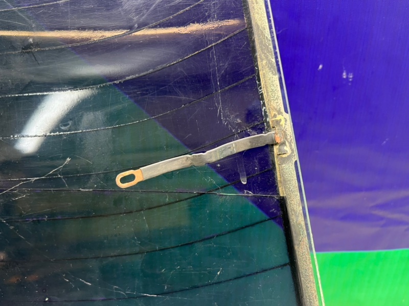 Стекло заднее, 2400 рублей, Калининград